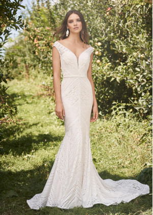 Ivory Geometric Lace V Back Wedding Dress